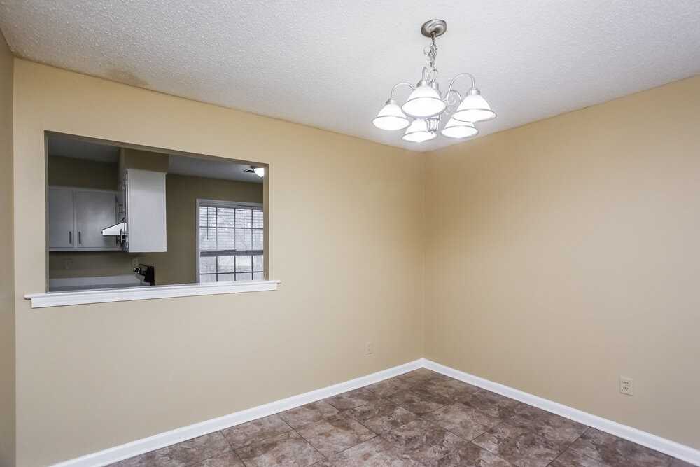 4388 Hunt Cliff Trce - Photo 6 of 16