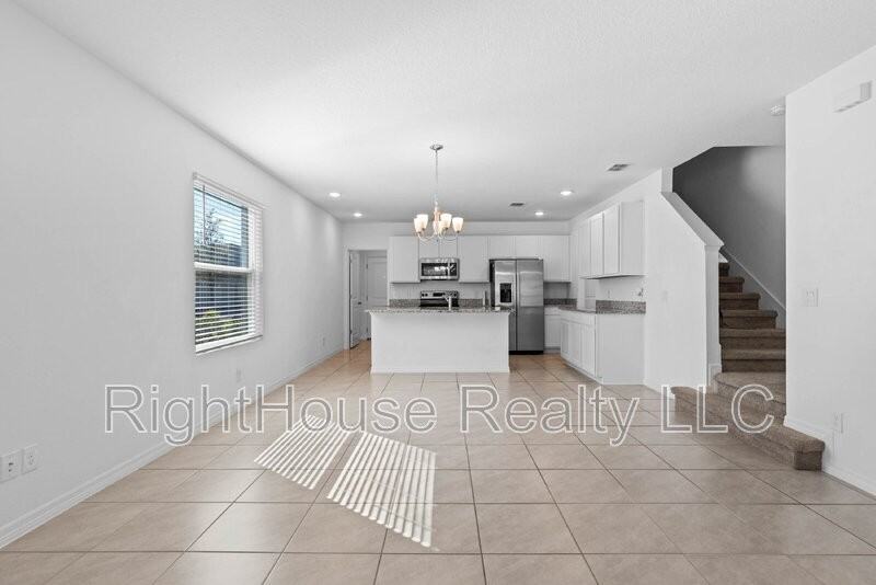 675 Belgrove Street - Photo 5 of 20