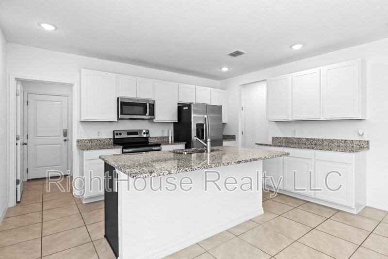 675 Belgrove Street - Photo 6 of 20