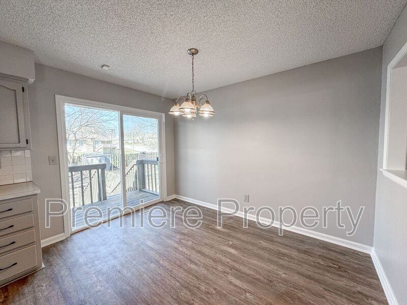 604 Ne Mimosa Dr - Photo 7 of 14