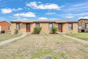 featured image of 201 W Avenue G