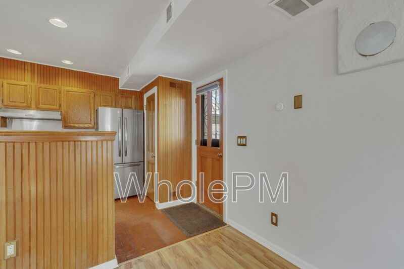 721 1/2 Elati St - Photo 3 of 25