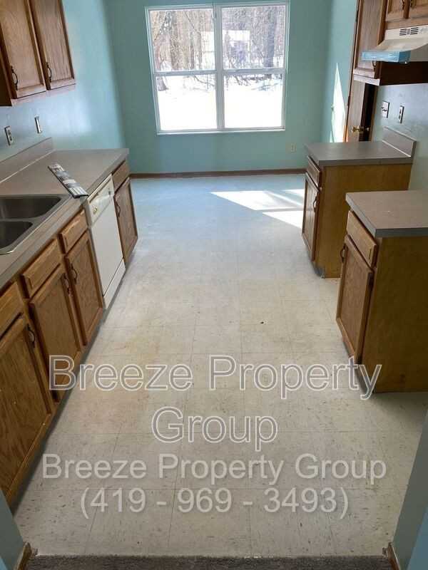 2959 Megan Cir - Photo 3 of 11