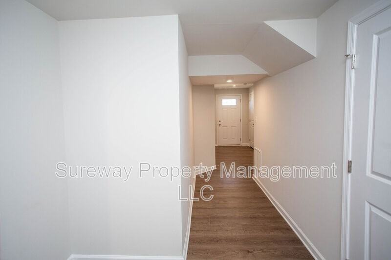 10 Fieldcrest Alley Aly - Photo 3 of 49