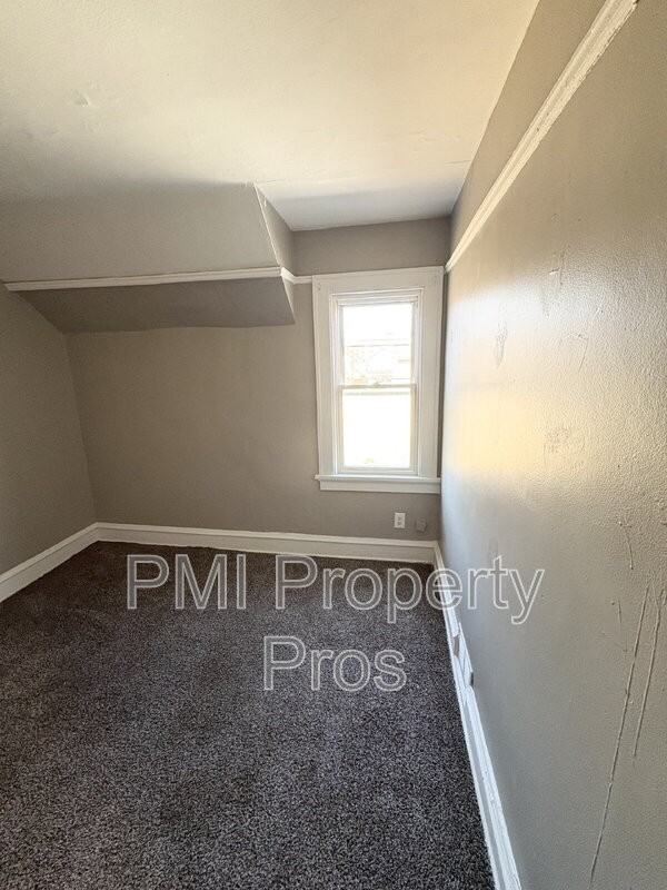 1538 N 38th St - Photo 6 of 7