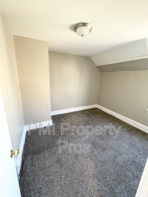 1538 N 38th St - Photo 7 of 7