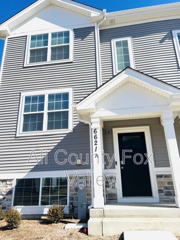 6621 Sassafras Way #A - Photo 3 of 33