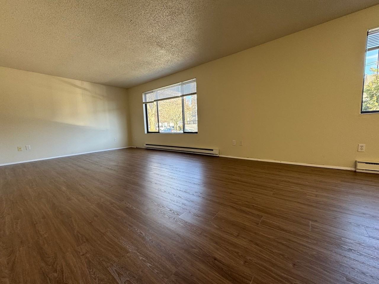 Annaron Apartments - Photo 2 of 19