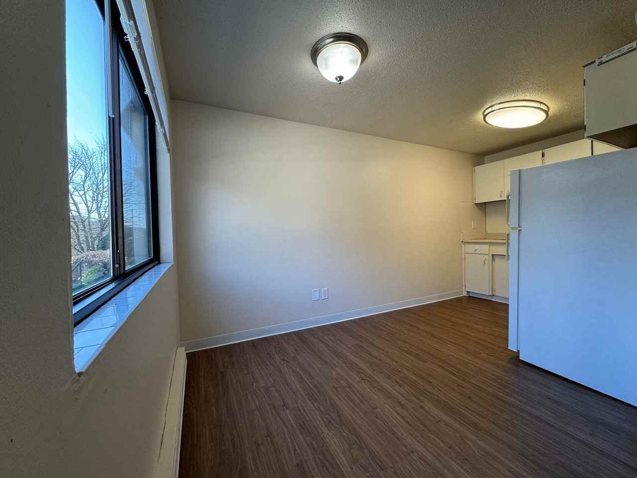 Annaron Apartments - Photo 3 of 19