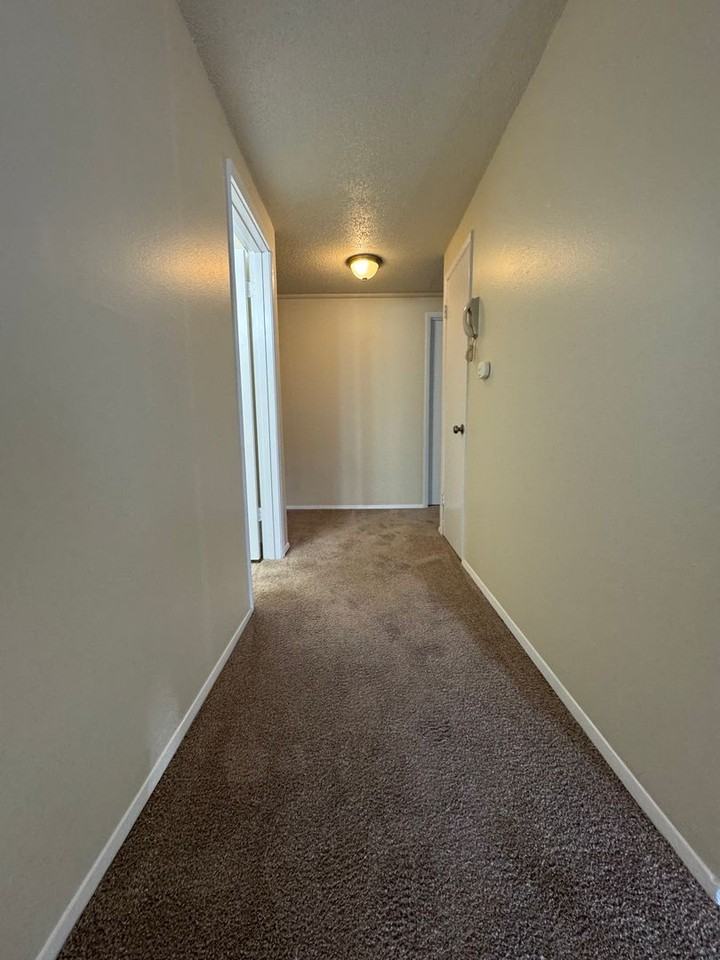 Annaron Apartments - Photo 5 of 49