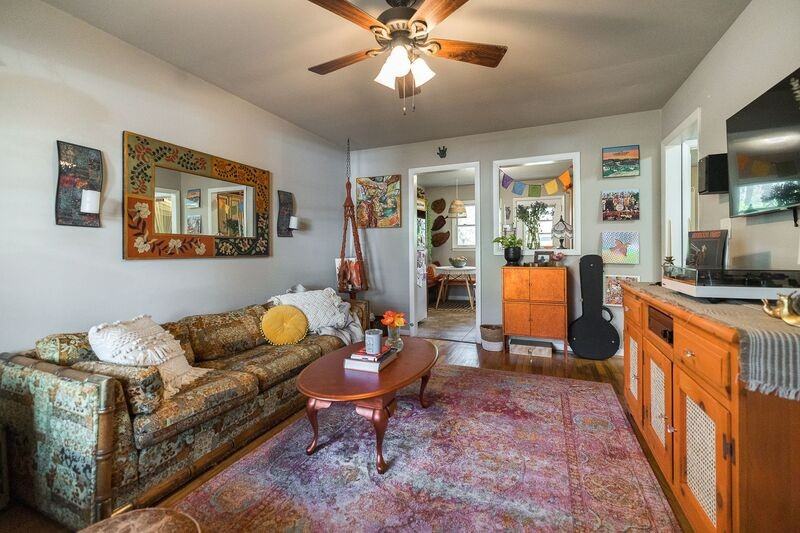 2227 S Milledge Ave - Photo 5 of 18