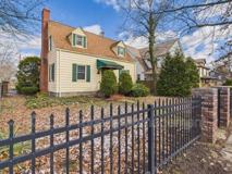 407 Washington St Ne - Photo 1 of 1