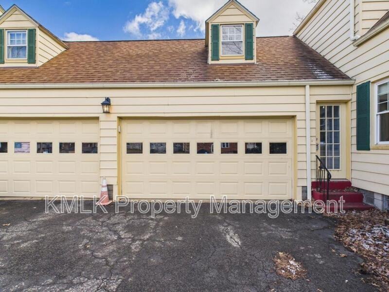 407 Washington St Ne - Photo 4 of 37