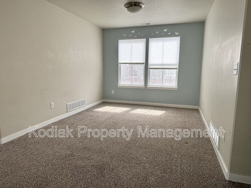 10268 S Kettle Way - Photo 7 of 22