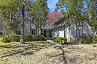 18 Shadowmoss Pkwy - Photo 1 of 1