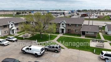 featured image of 2481 E Pkwy #6