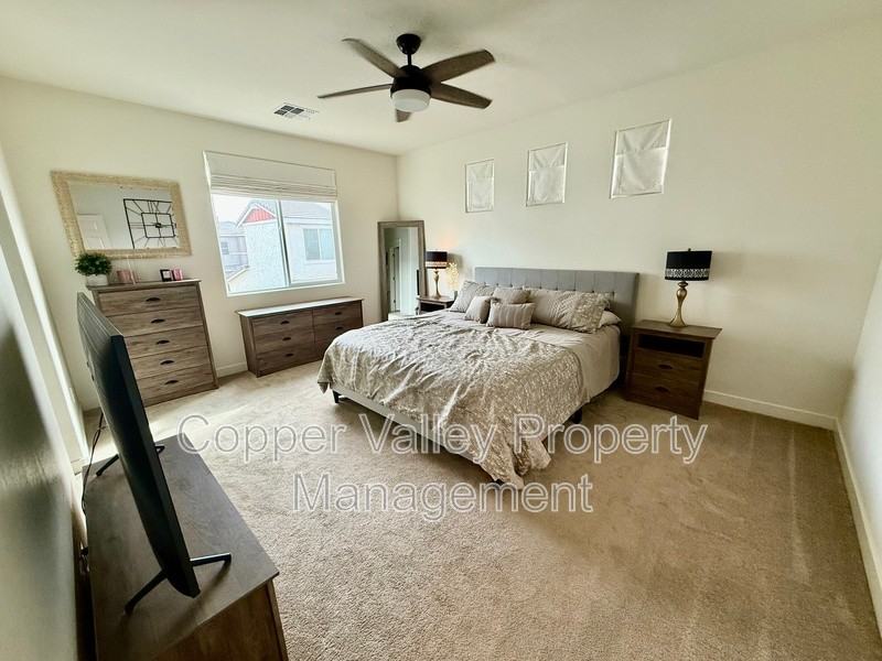 15971 N 74th Ln - Photo 5 of 13