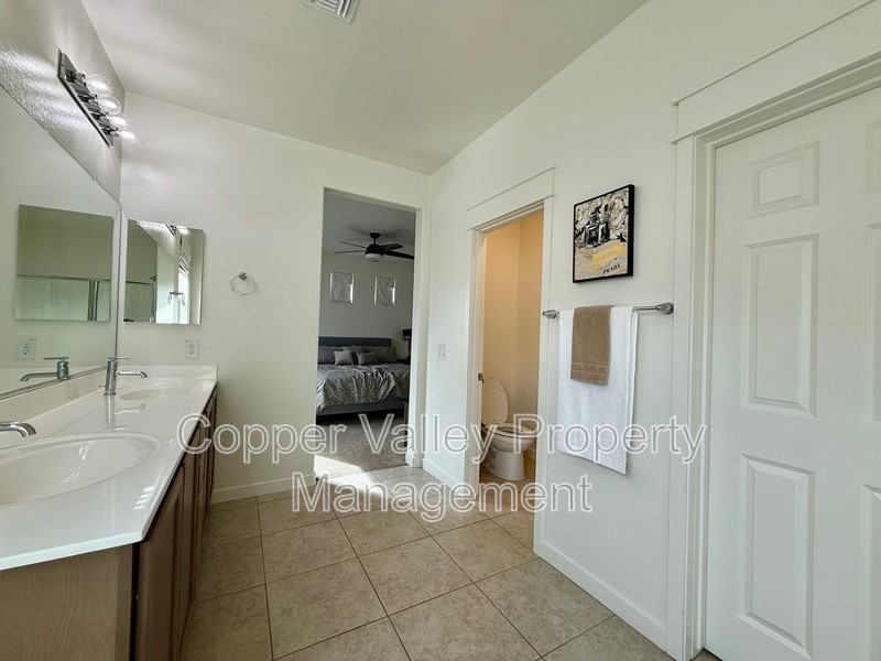 15971 N 74th Ln - Photo 7 of 13