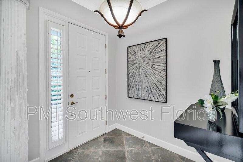 5204 Bouchard Cir #102 - Photo 5 of 46