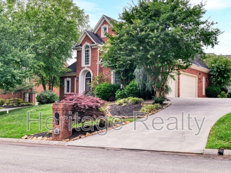 1856 Greywell Rd - Photo 2 of 41