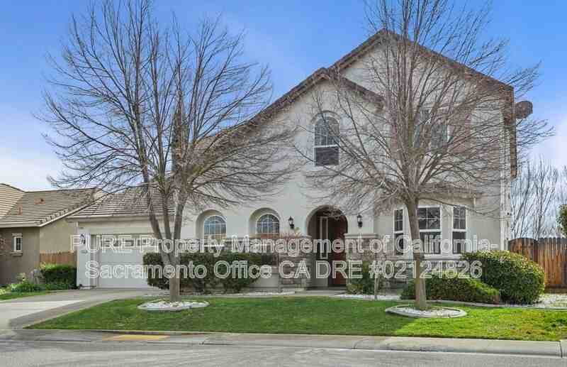 3632 Corvina Dr - Photo 3 of 50