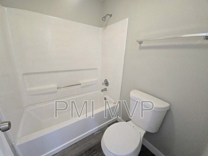 2767 Wedge St - Photo 3 of 11