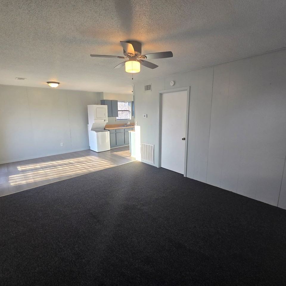1265 Arch St - Photo 6 of 13