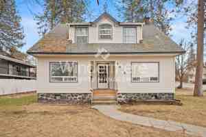 featured image of 1425 W 8th Ave