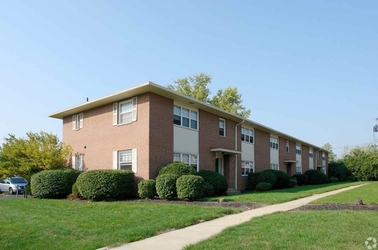 Kenny Road Apartments - Photo 2 of 13