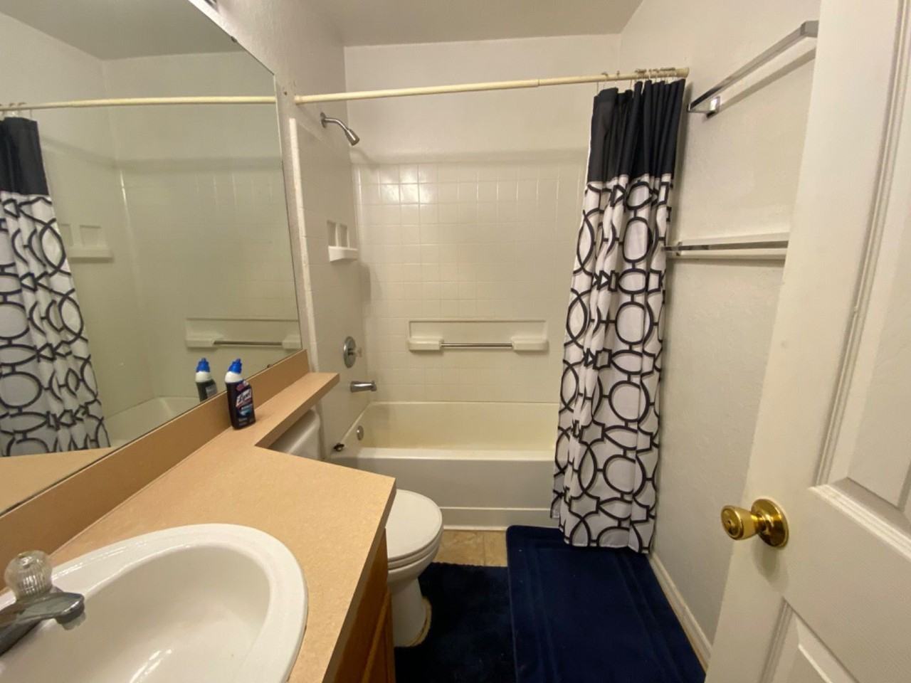 1114 Nw White Springs Ave - Photo 3 of 16