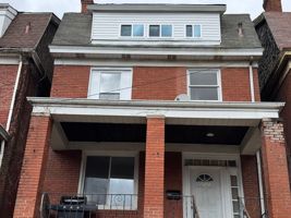 featured image of 211 Reifert St