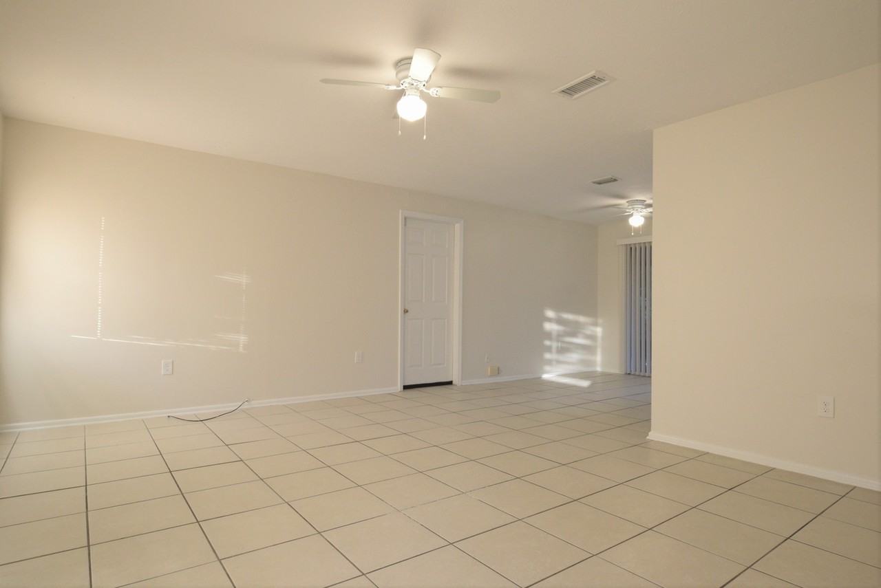 405 Andes Ave - Photo 2 of 12