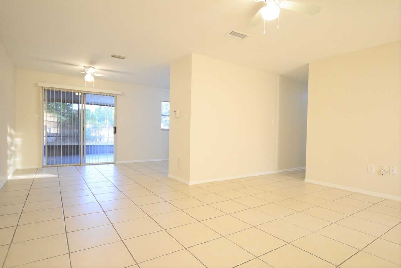 405 Andes Ave - Photo 3 of 12