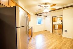 5607/5625 E Burnside St.; 15 NE 57th Ave - Photo 1 of 1