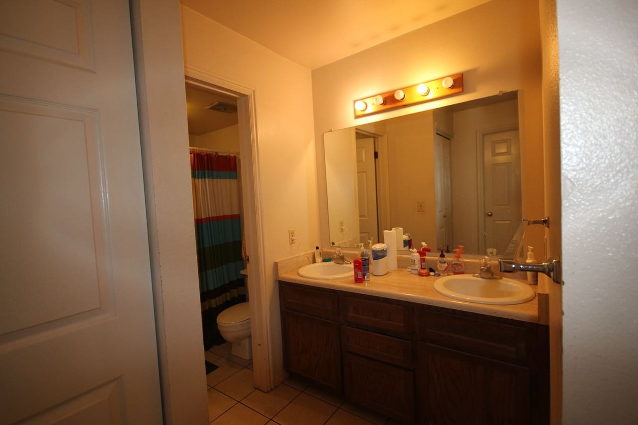 855 E 700 N #1 - Photo 6 of 10