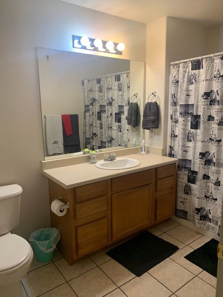 595 N University Ave #221 - Photo 5 of 9