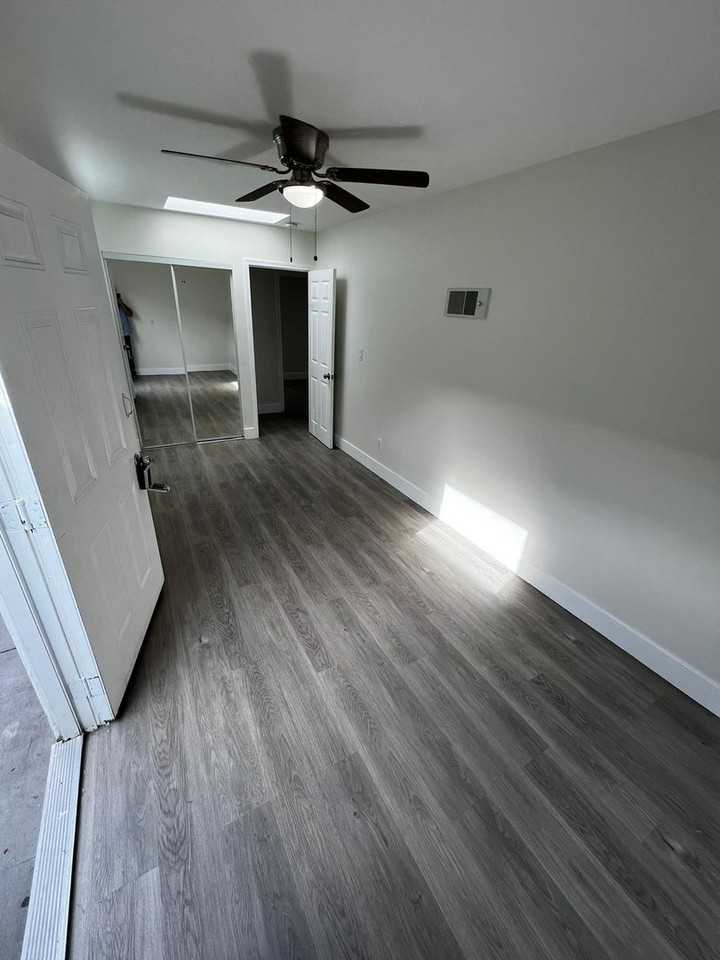 3855 36th St - Photo 3 of 10