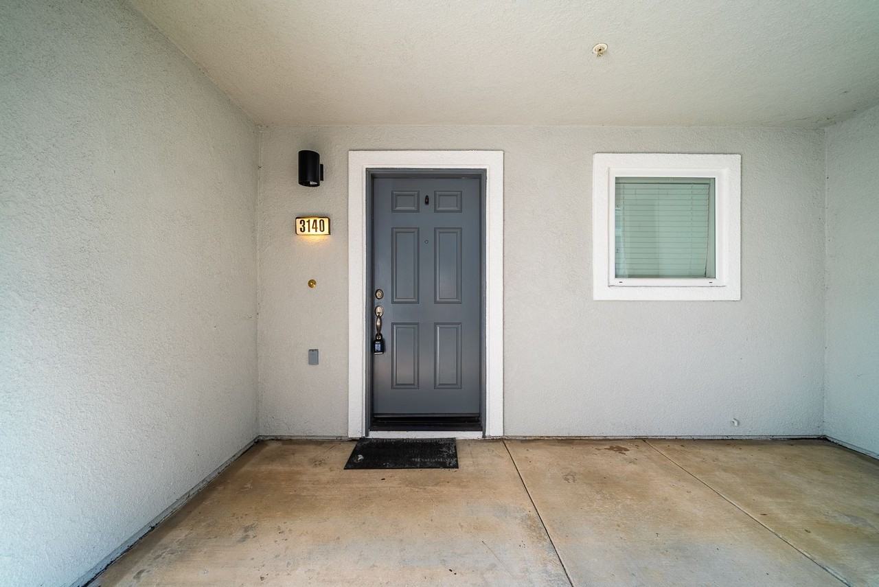 3140 Trinity Bay Pl - Photo 7 of 42