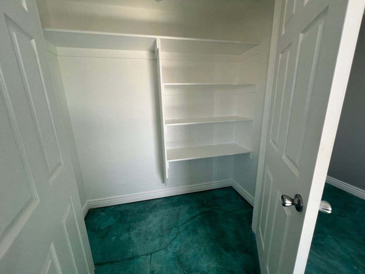 2267 W Rim Rock Dr - Photo 6 of 37