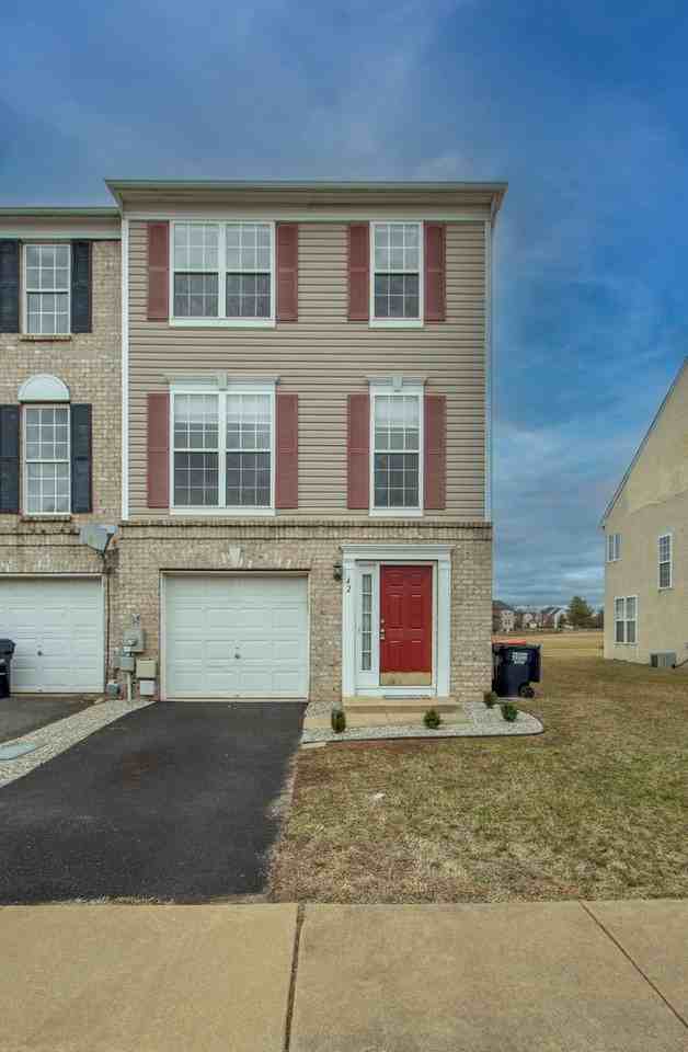 42 W Sarazen Dr - Photo 2 of 34