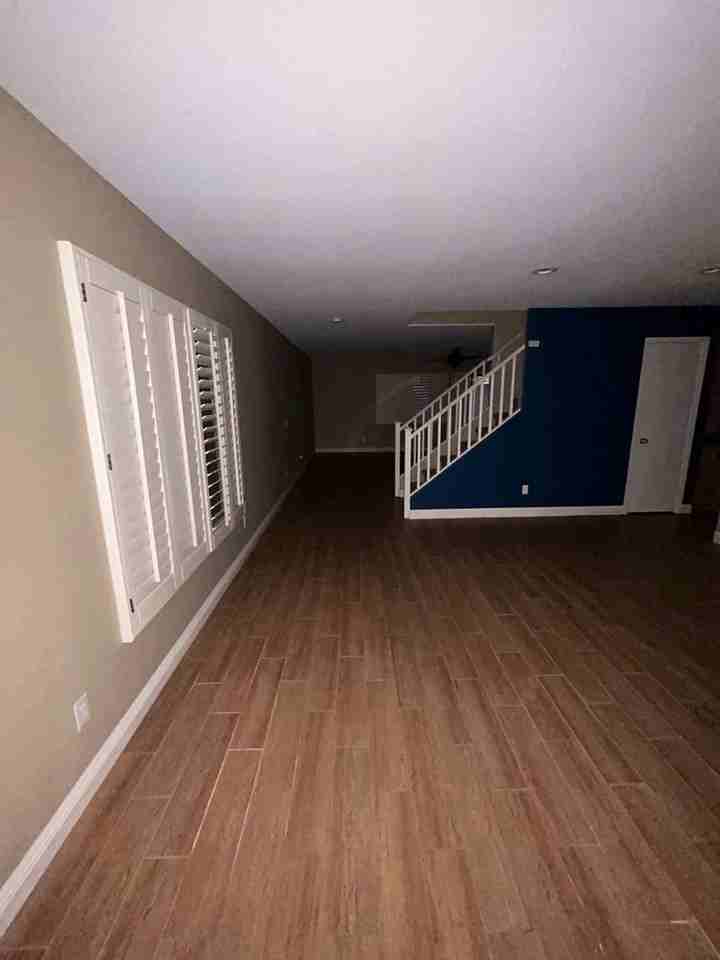 23015 N 23rd St - Photo 5 of 24