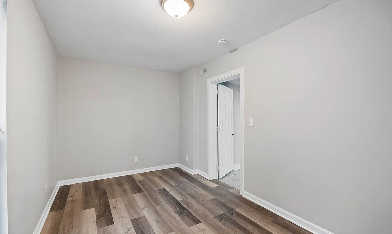 522 N 29th St - Photo 5 of 8