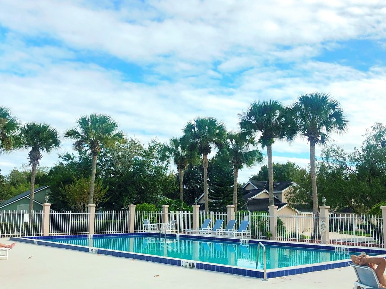 1465 Creekside Cir - Photo 2 of 50