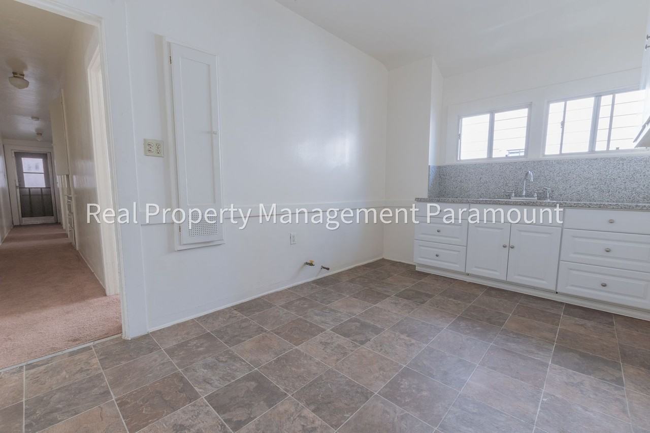 333 333 W 57th St - 333 W 57th St - Photo 7 of 17