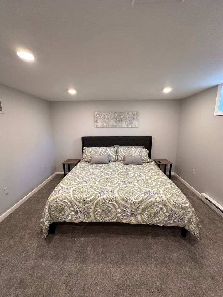 1325 Rohrerstown Rd - Photo 3 of 15