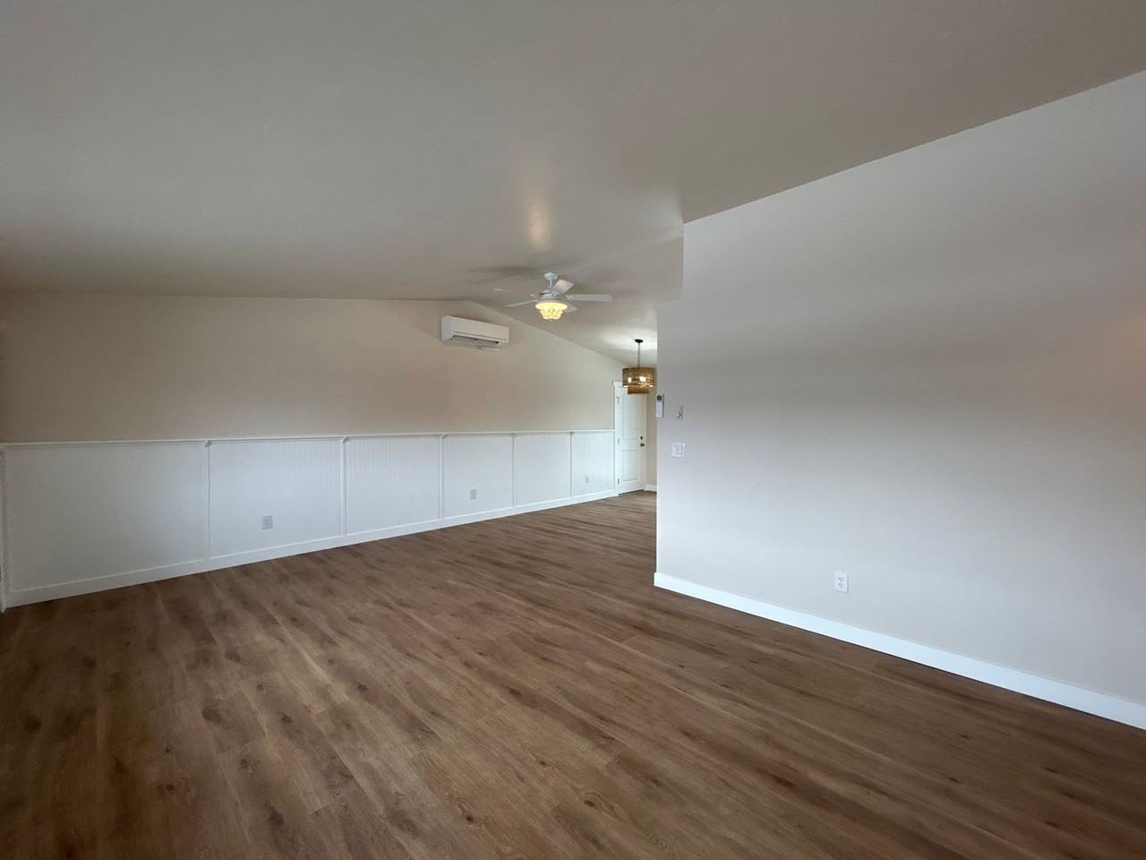 3201 Sw Quartz Ave - Photo 5 of 19