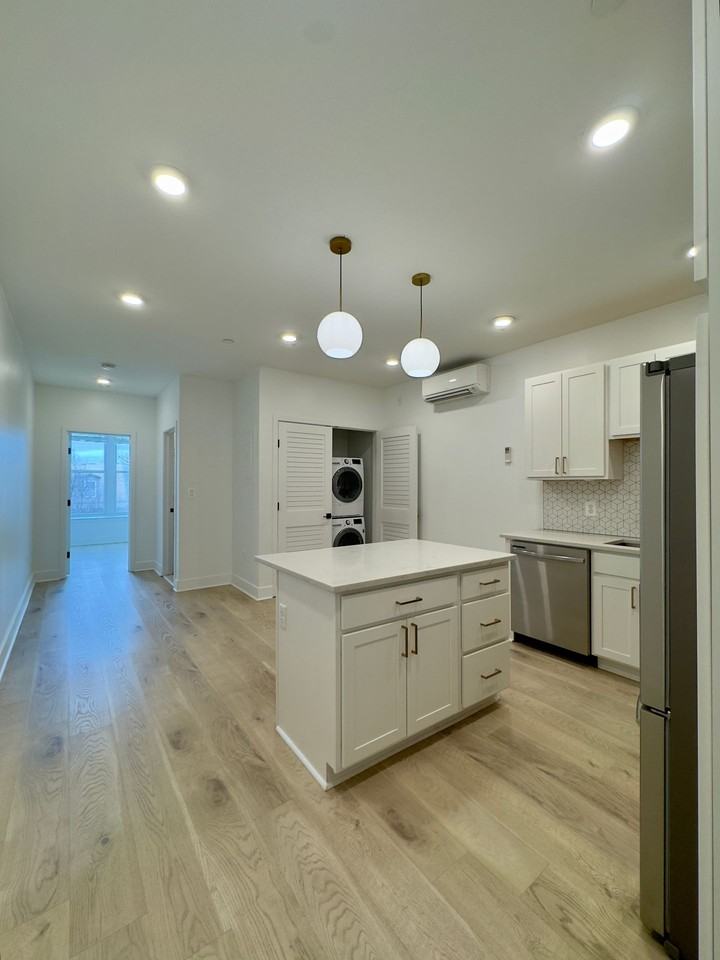 1617 Eastern Ave - Photo 3 of 9