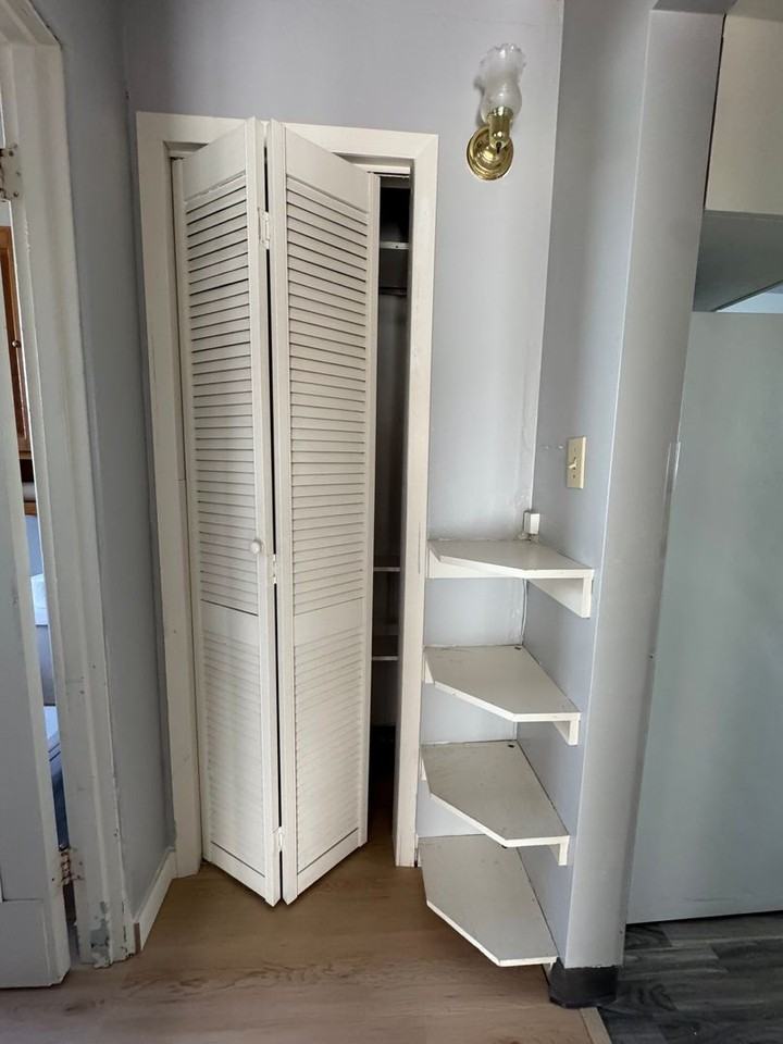 406 Evergreen St - Photo 6 of 14