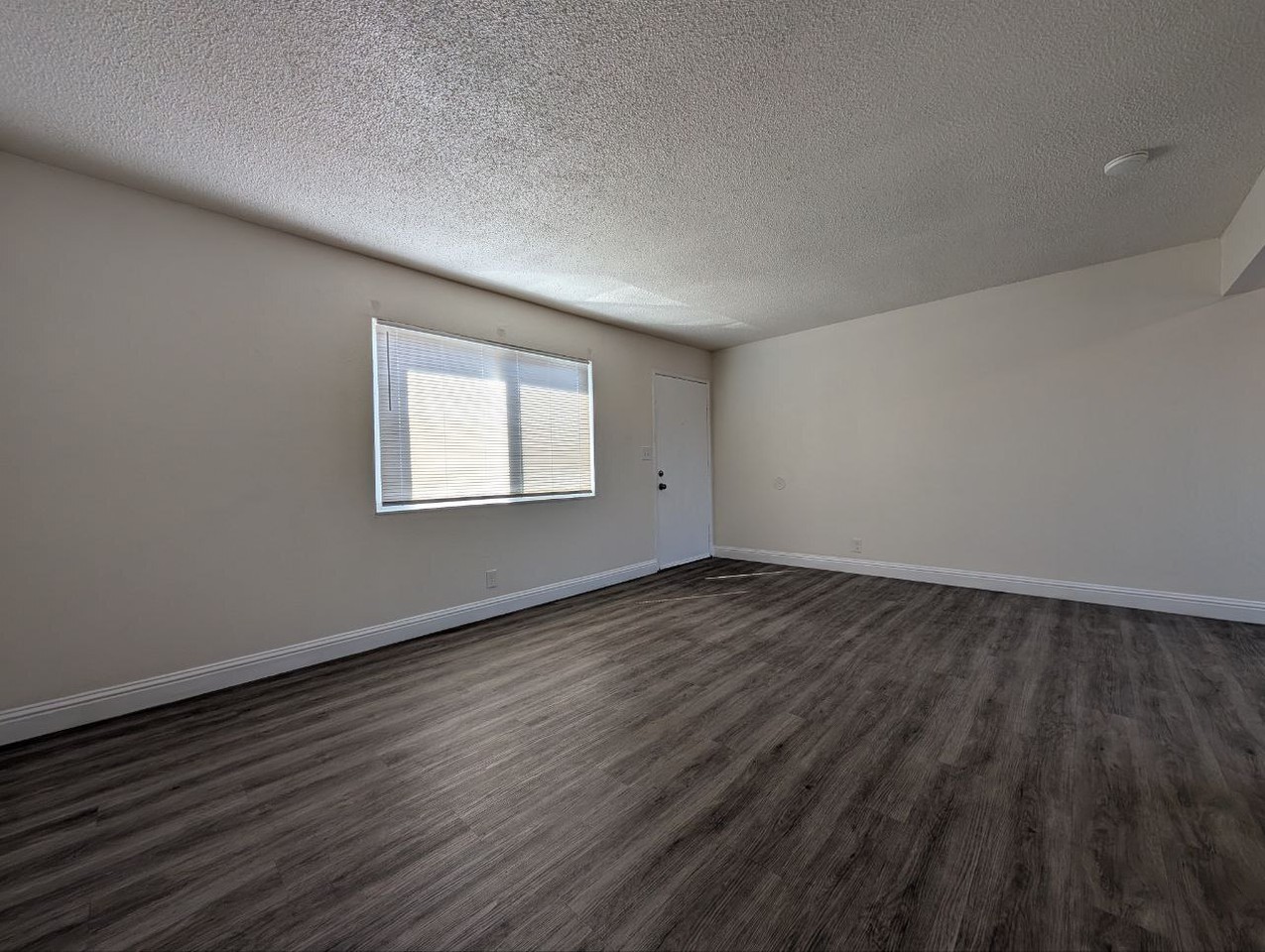 2341 21st Street - Photo 3 of 11