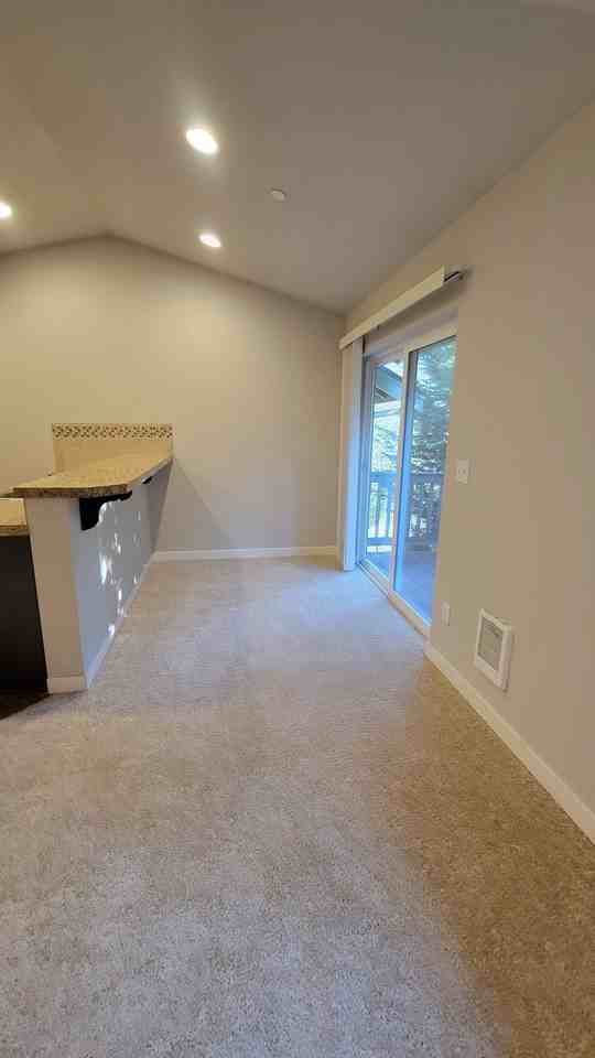 A15712-B201 - Photo 5 of 15